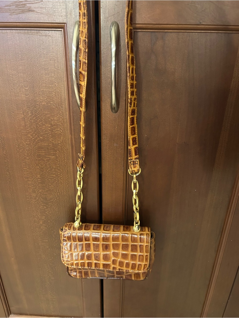 Jones New York Never Used Croc-Embossed Shoulder Bag in Cognac Brown
